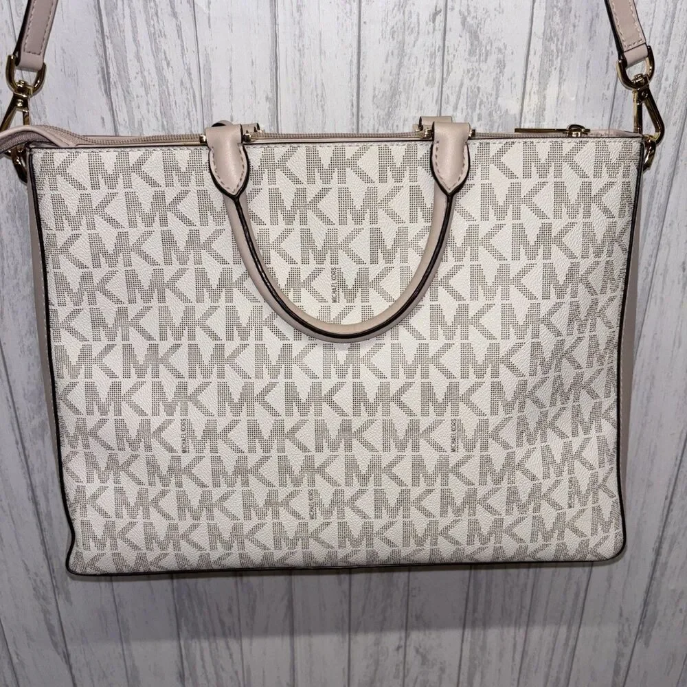 Michael Kors Large Jessie Bag Pink Ivory - Picture 7 of 12